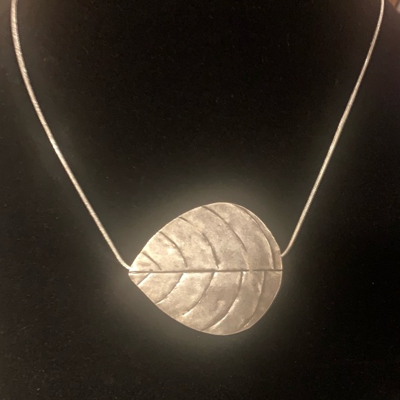 Indigenous Tribal Tibetan Silver Leaf. SS chain. - Picture 4 of 5